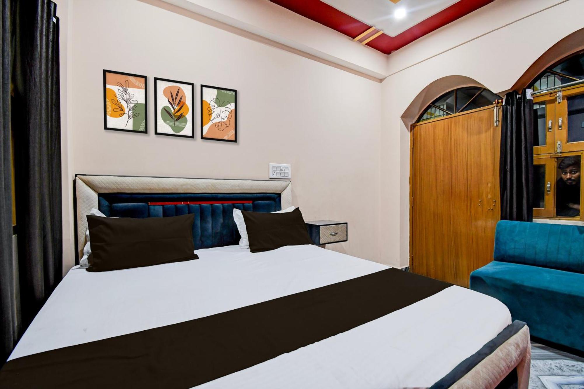 Hotel O The Lavish Landmark Danapur Exterior photo